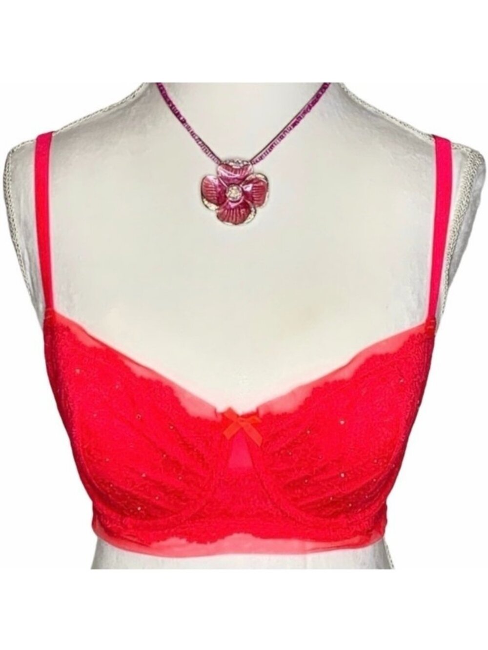 VICTORIA’S SECRET Dream Angels balconette Red Rhinestones Underwire bra 36DD/36E